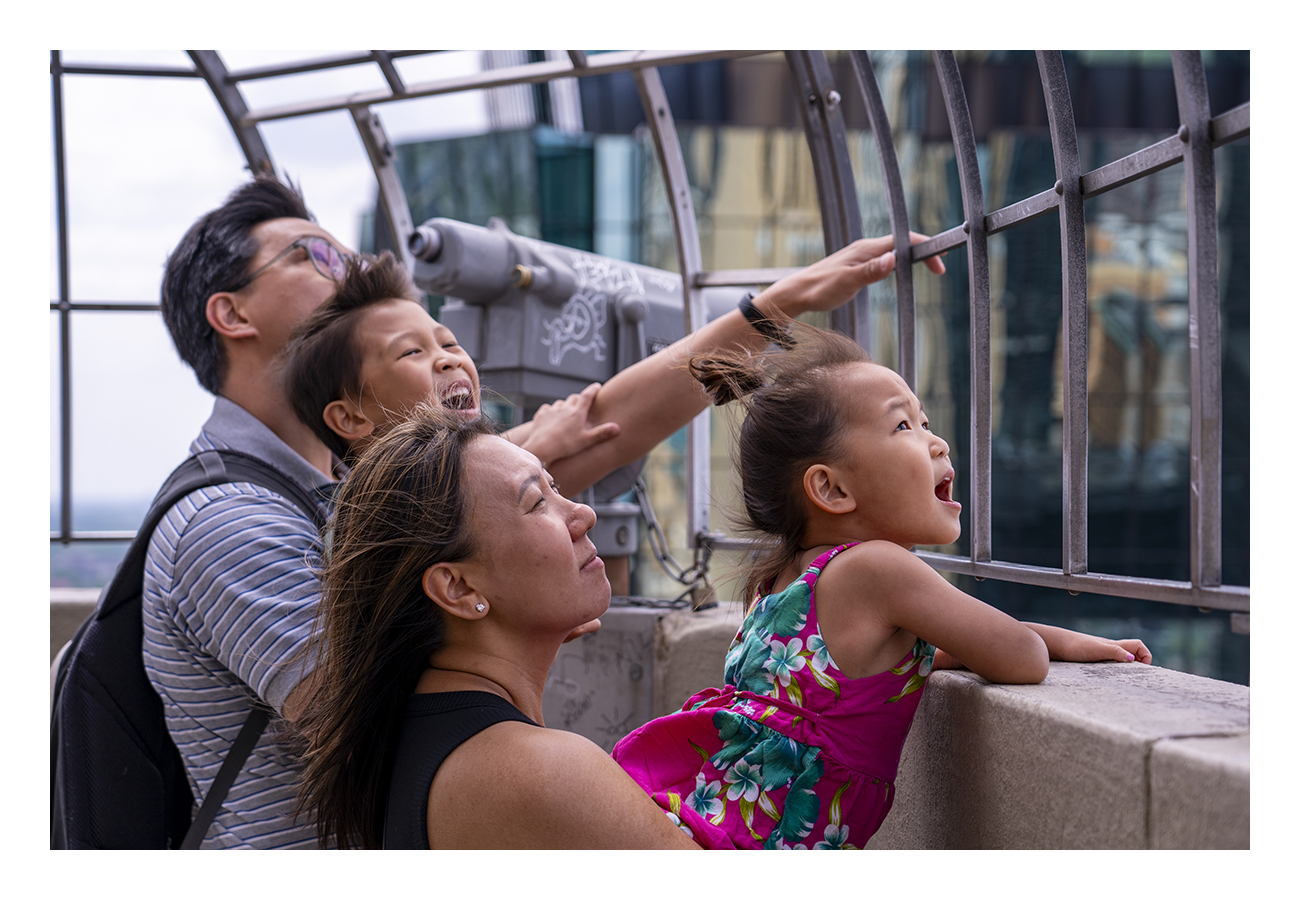 Family_Looking A family atop Foshay Tower during Doors Open Minneapolis, produced by Rethos
